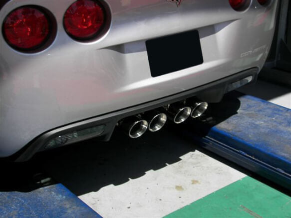 2009-2013 CORVETTE 6.2L, 2.5" AXLE-BACK EXHAUST SYSTEM WITH MUFFLERS, FLOWTECH