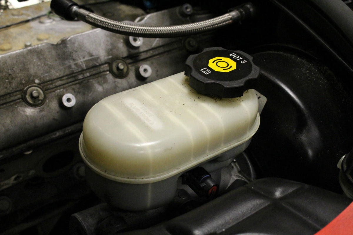 93-2002 CAMARO FIREBIRD, 97-2004 C5 CORVETTE BILLET ALUMINUM BRAKE RESERVOIR TANK CAP