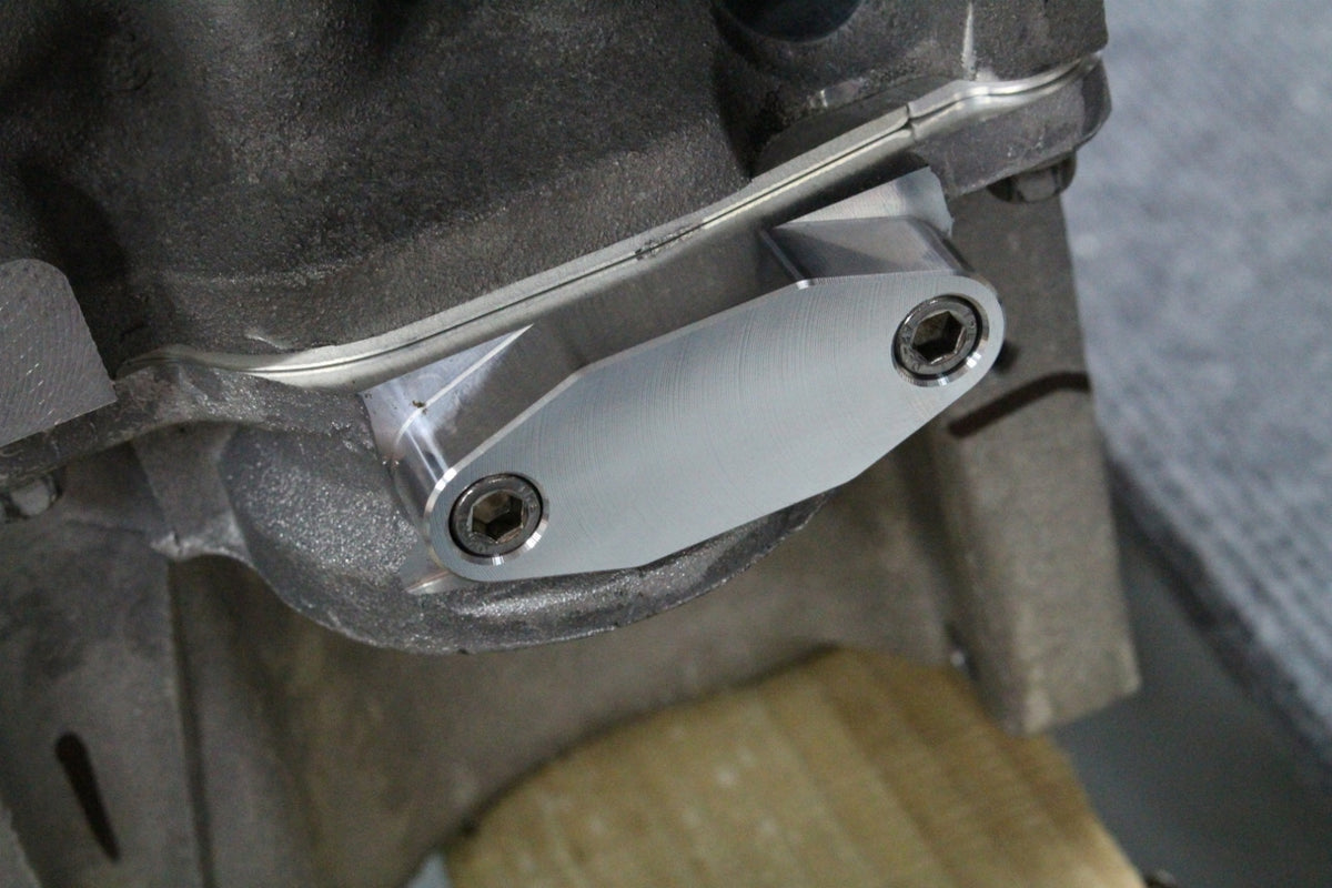 LS1/LS2/LS3/LS6/LQ4 LSX OIL PAN BILLET OIL COOLER BLOCK OFF ADAPTER PLATE