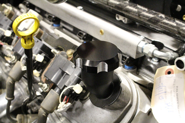 LS1/LS6/LS2/LS3/LSX BILLET ALUMINUM BLACK OIL CAP W/ O-RING