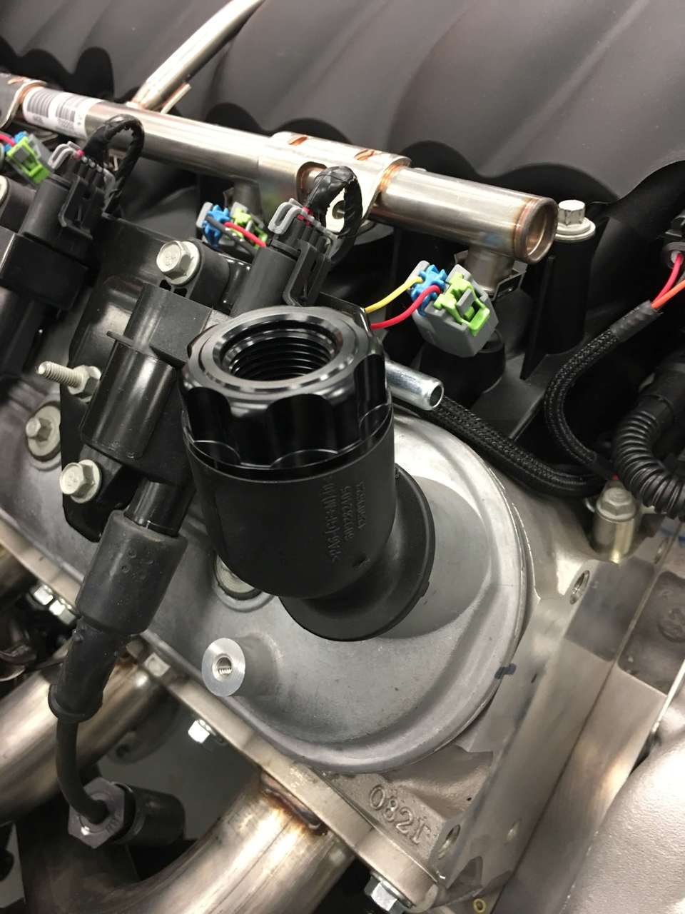 GM LS SERIES/GEN-V LT OIL FILL CAP W/PVC VENT, EARLS